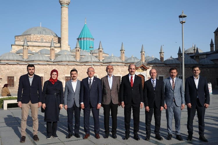 Konyalı başkanlardan Mevlana Türbesi’ne ziyaret